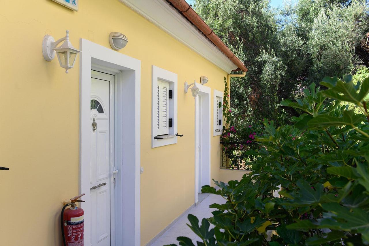 Apartment Ammos Bay