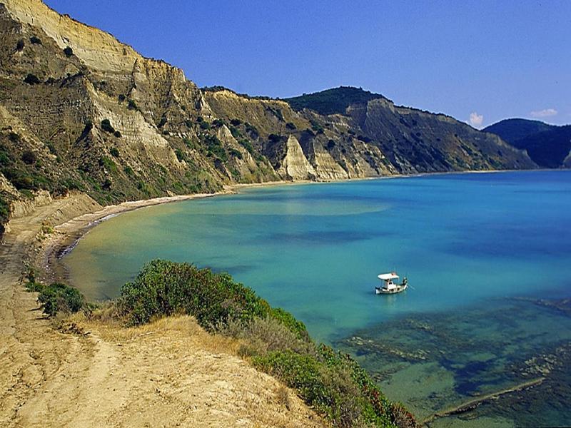 Ammos Bay *